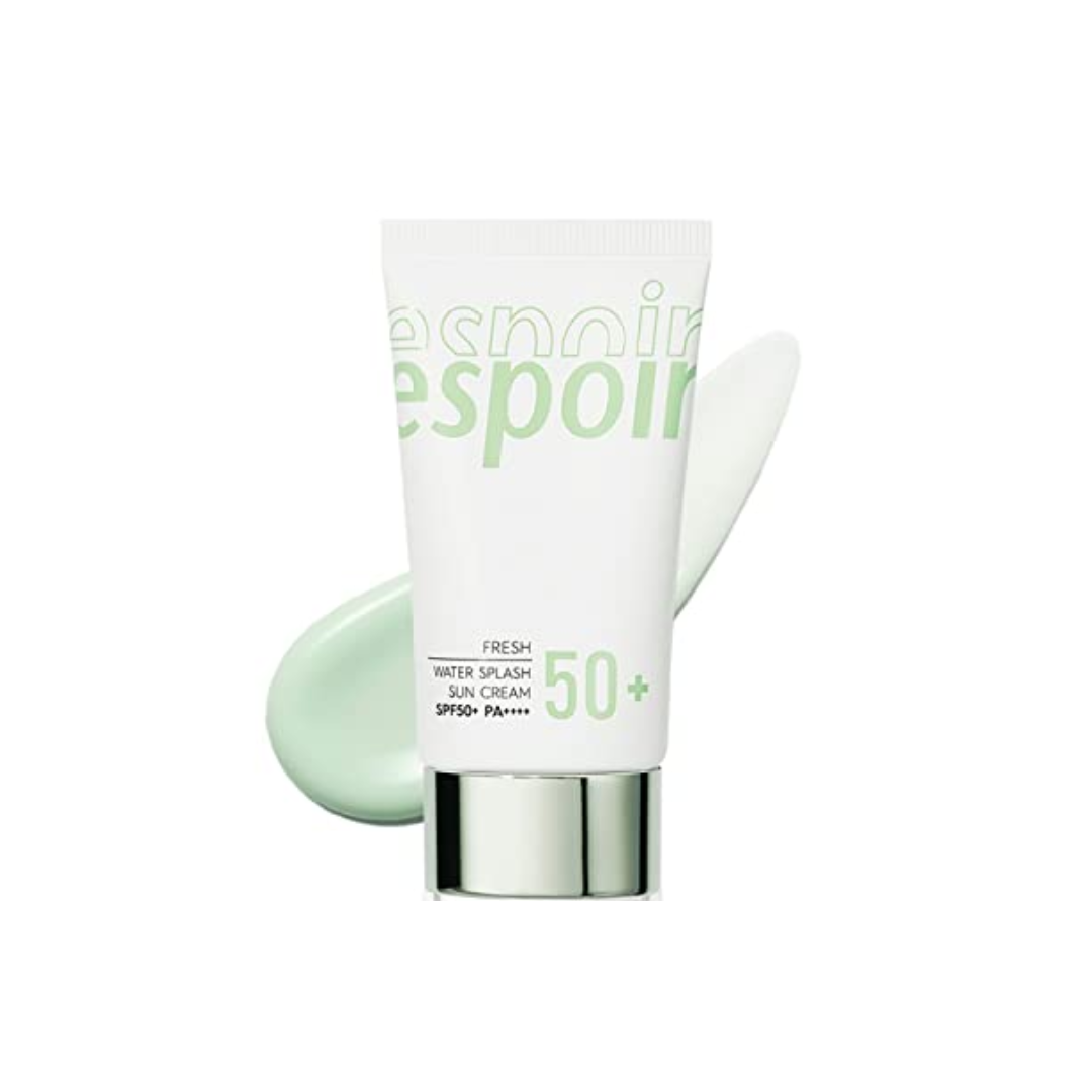 ESPOIR Water Splash Sun Cream Fresh SPF50+ PA+++ delivers a burst of hydration with a refreshing finish. Enriched with Camellia Sinensis Leaf Water and Aloe Flower Extract, it soothes and nourishes skin while offering high sun protection. Lightweight and fast-absorbing, itโs perfect for daily use, leaving skin soft, non-sticky, and protected.