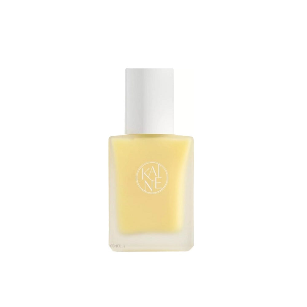 KAINE Vita Drop Serum is a brightening and hydrating formula powered by 73% Sea Buckthorn Extract and 3% Niacinamide to revitalize dull skin. Enriched with Panthenol, Hyaluronic Acid, and Meadowfoam Seed Oil, it deeply nourishes, boosts moisture, and strengthens the skin barrier. Lightweight yet effective, this serum leaves your complexion radiant, smooth, and refreshed.