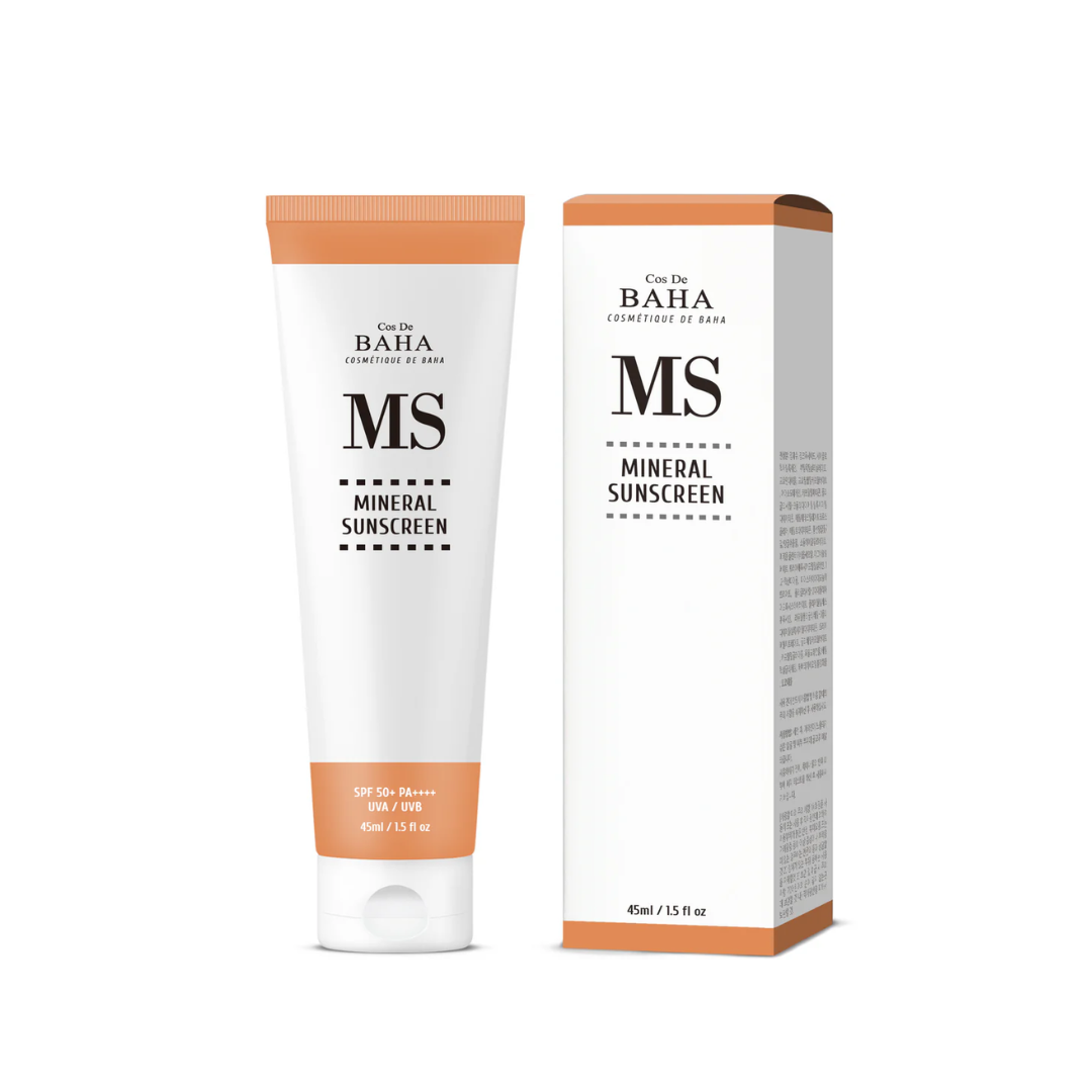 COS DE BAHA (MS) Hydrating Mineral Sunscreen is a lightweight, mineral-based formula that offers broad-spectrum sun protection with Zinc Oxide as its primary filter. Enriched with Sodium Hyaluronate, Echium Plantagineum Seed Oil, and Helianthus Annuus (Sunflower) Seed Oil Unsaponifiables, it hydrates and nourishes the skin while protecting against environmental stressors. The inclusion of Cardiospermum Halicacabum Flower/Leaf/Vine Extract and Tocopherol provides soothing and antioxidant benefits, making it 